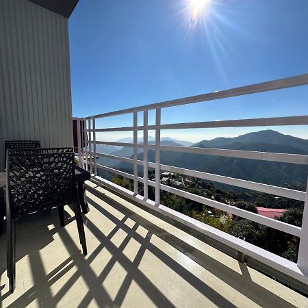 Kanatal'S Valley View Inn Exteriör bild