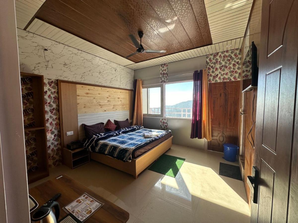 Kanatal'S Valley View Inn Exteriör bild